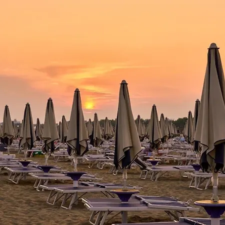 Modern With Shared Pool Bibione